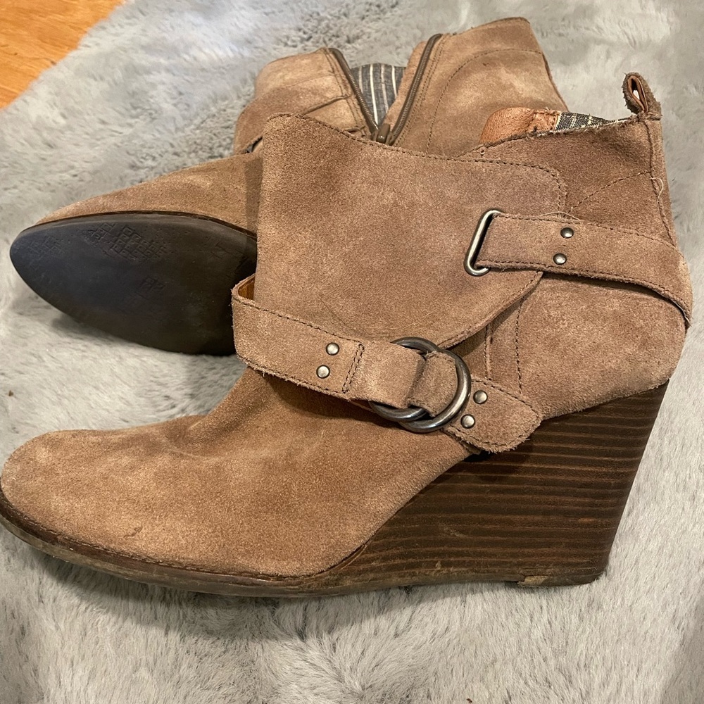 Camel colored suede wedge ankle boots
